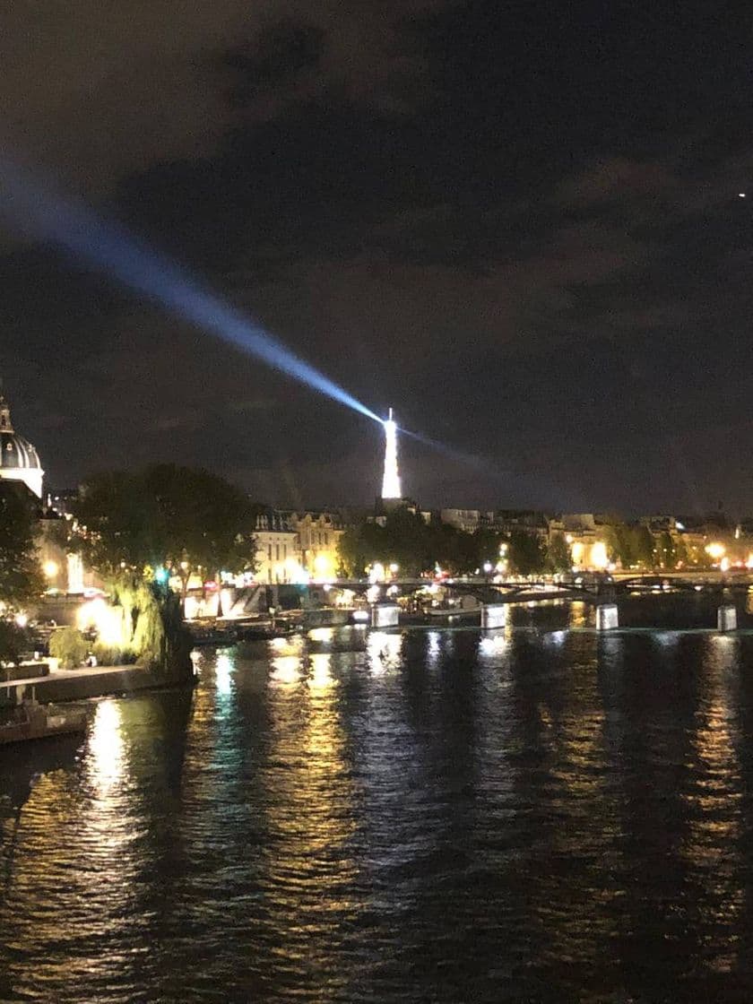 Lugar Torre Eiffel