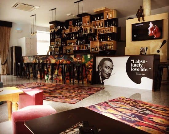 Restaurants República winebar&artgallery