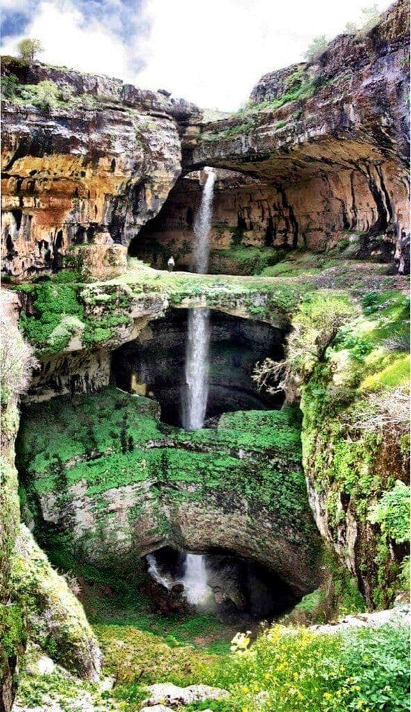 Lugar Baatara Waterfall