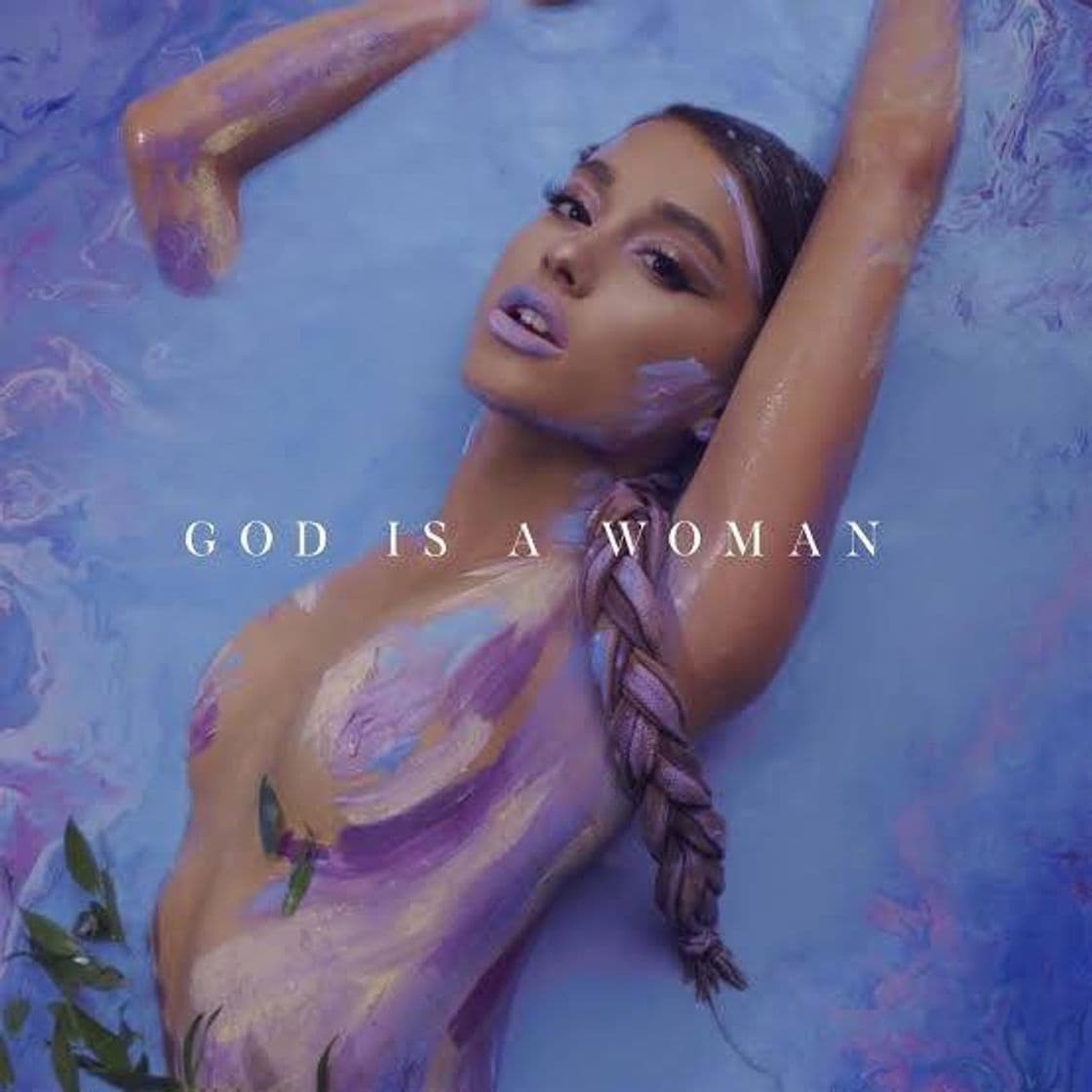 Canción Ariana Grande - God is a woman (Official Video) - YouTube