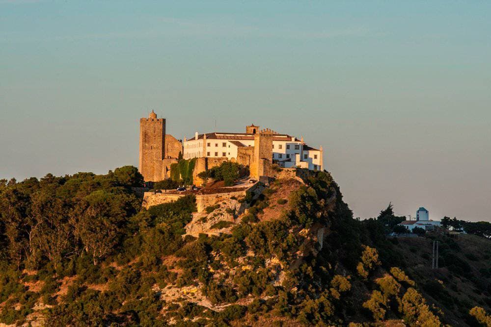 Place Castelo de Palmela