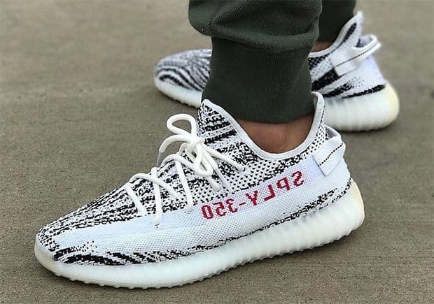 Product Adidas Yeezy Boost 350 V2 Zebra