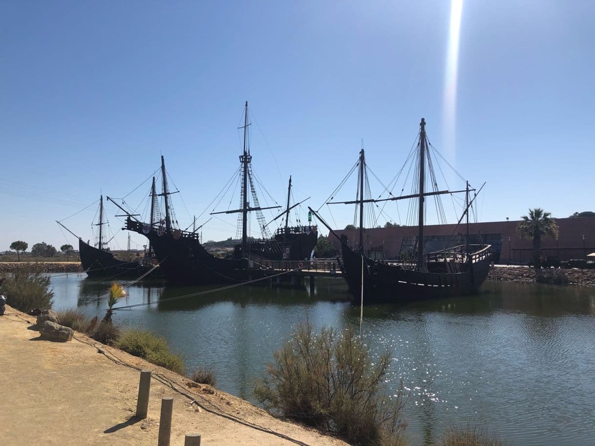 Lugar Muelle de las Carabelas