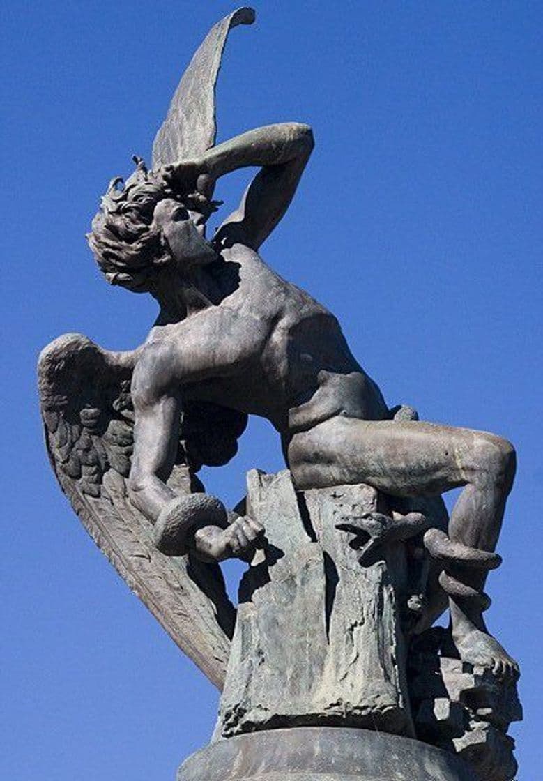 Lugar Estatua del Ángel Caído