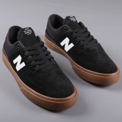 Product  New Balance 379