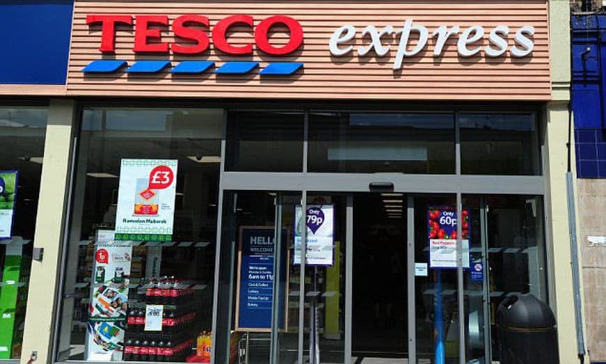 Lugar Tesco Express