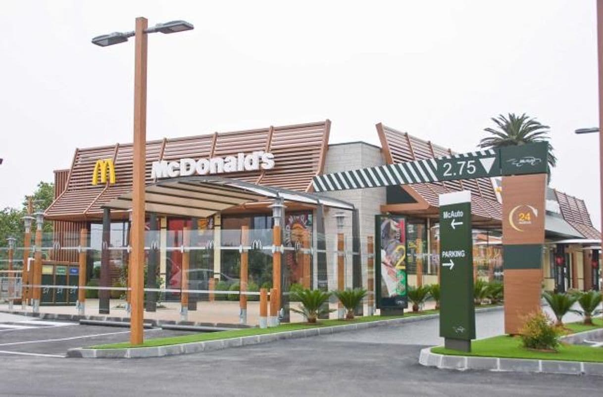 Restaurantes McDonald's Oasis