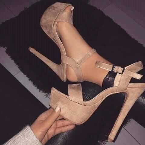 Product Nude heels 