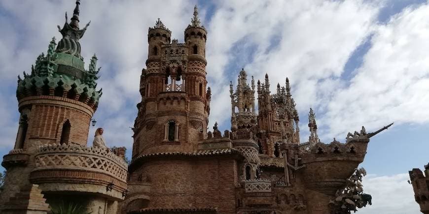 Place Castillo Monumento Colomares