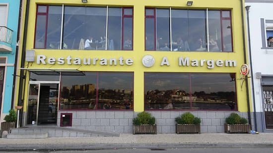 Restaurantes A Margem