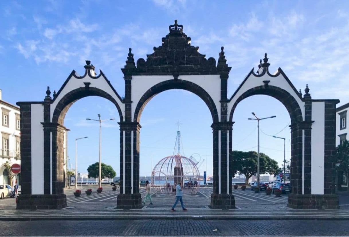 Fashion Portas da Cidade - Ponta Delgada - São Miguel, Açores