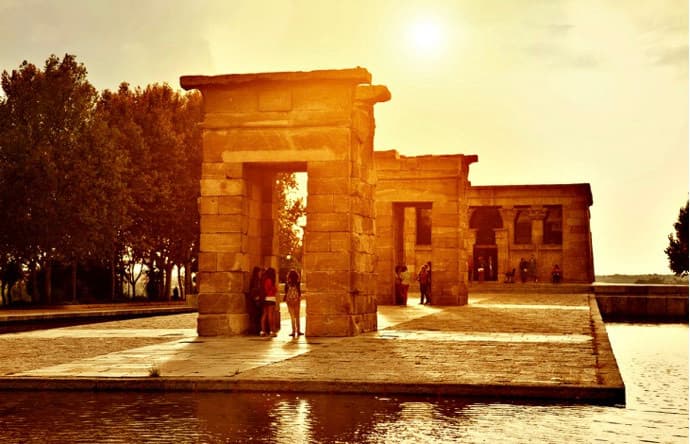 Fashion Templo de Debod 💆🏾‍♀️