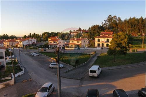 Place Avelãs de Caminho