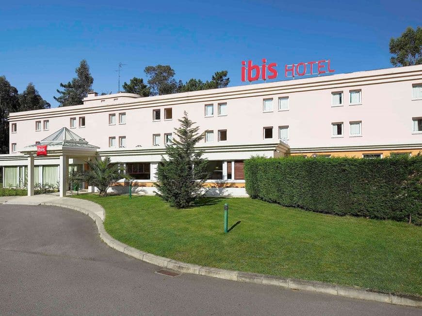 Place Hotel ibis Porto Sul Europarque