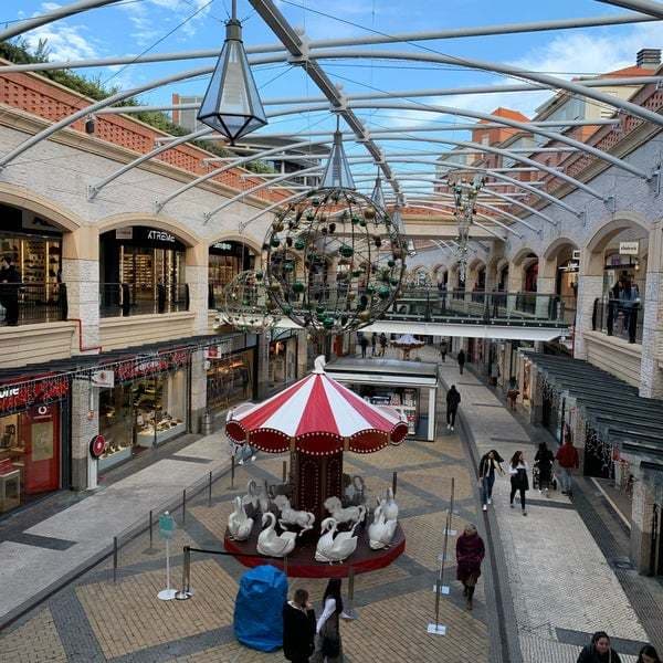 Place Aveiro Shopping Center