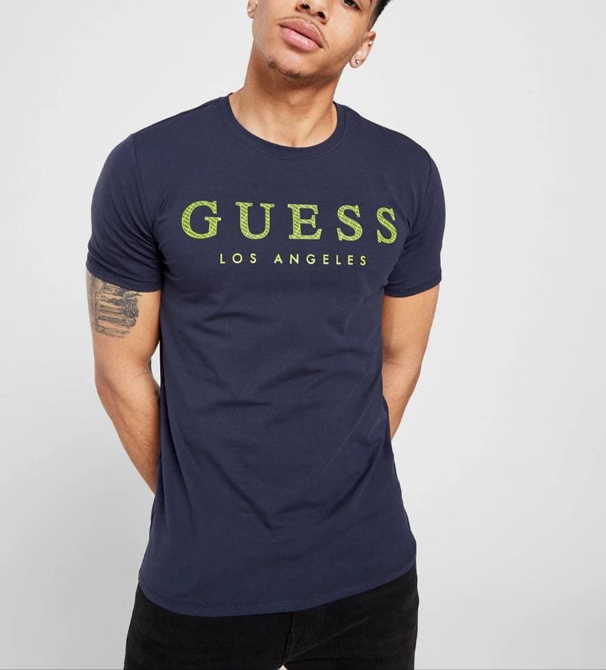 Product Guess T-shirt Embossed Logo

