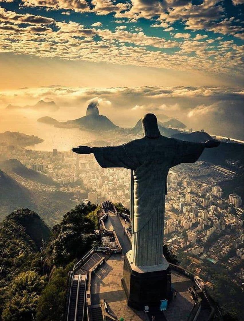 Fashion Christ the Redeemer