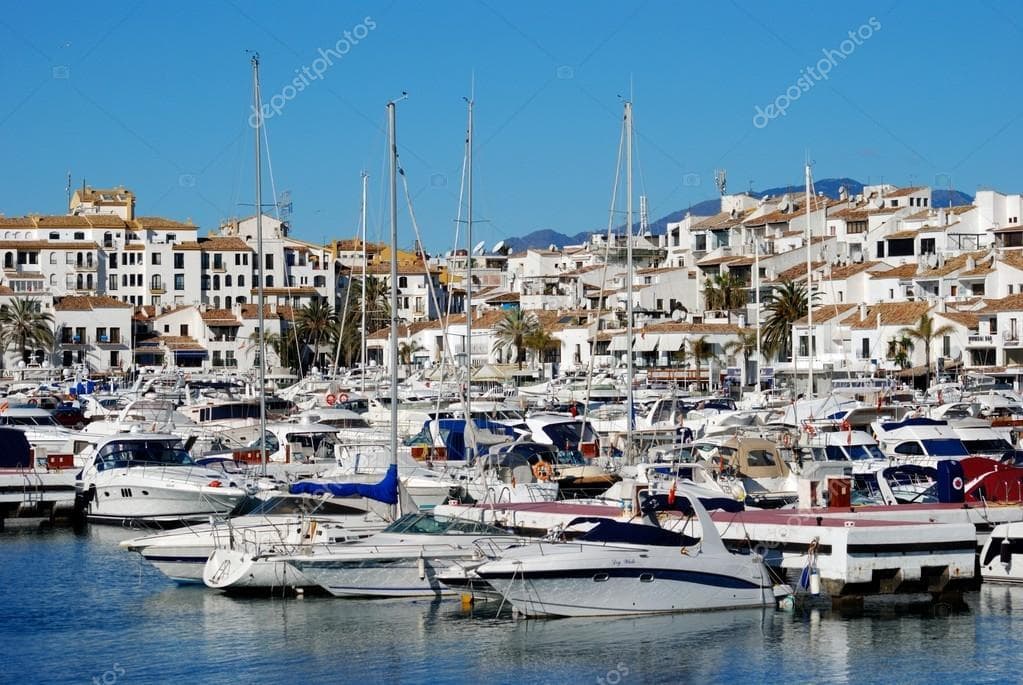 Lugar Puerto Banús