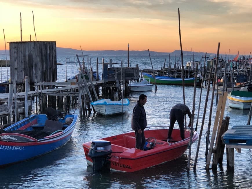 Lugar Cais Palafítico da Carrasqueira