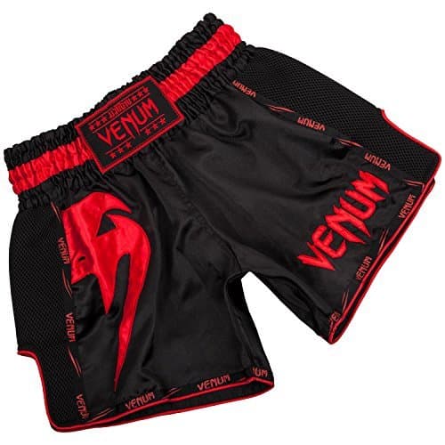 Place VENUM Giant Pantalones Cortos de Muay Thai