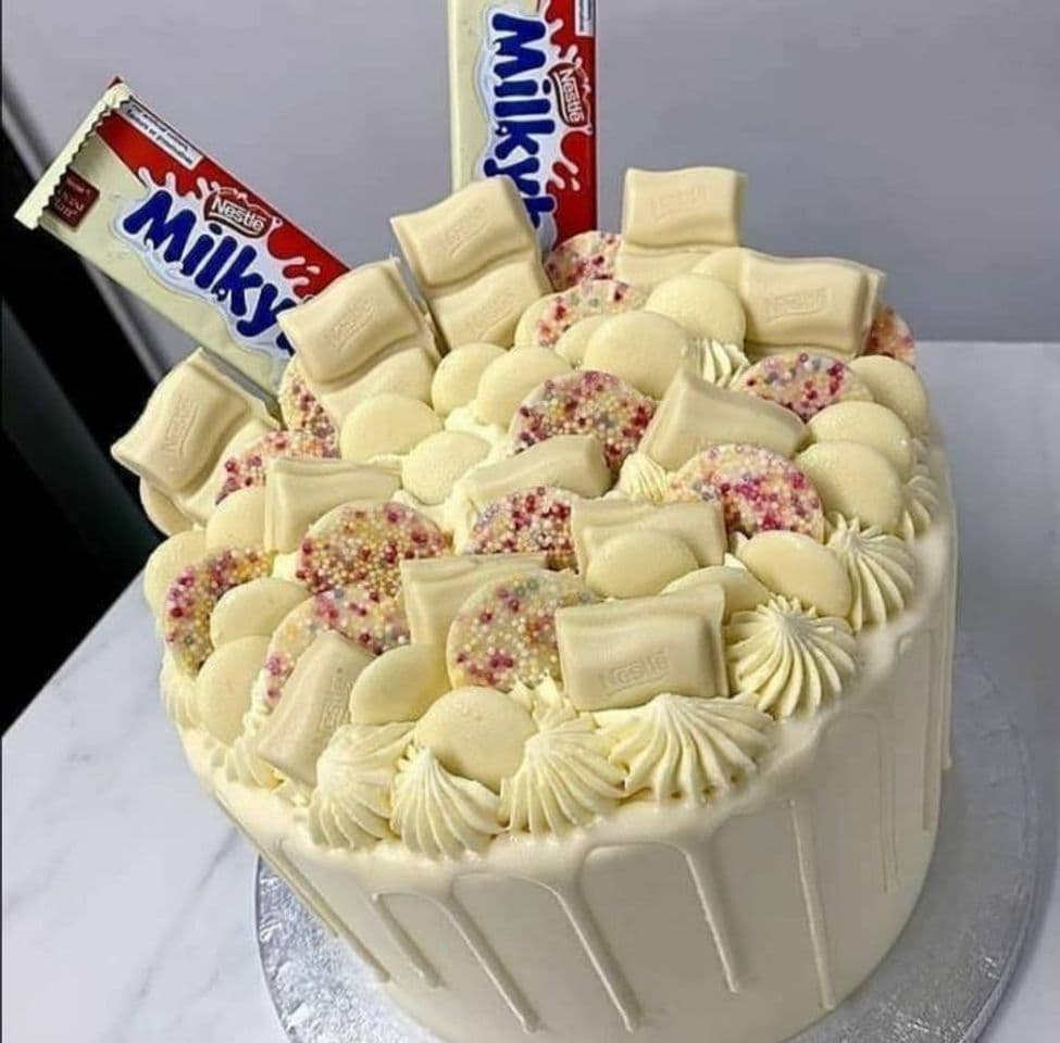 Moda Cake milkybar 