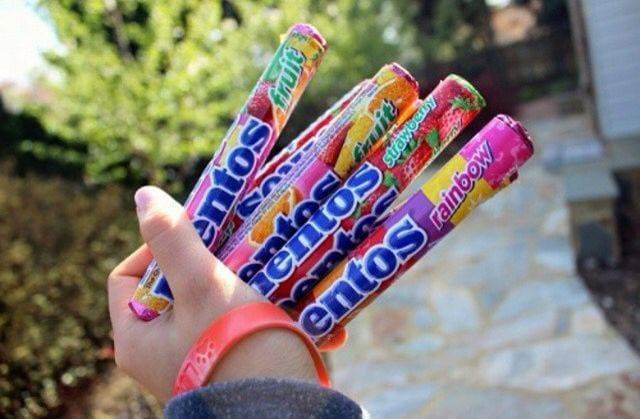 Product Mentos Frutas Maxiroll Gigante