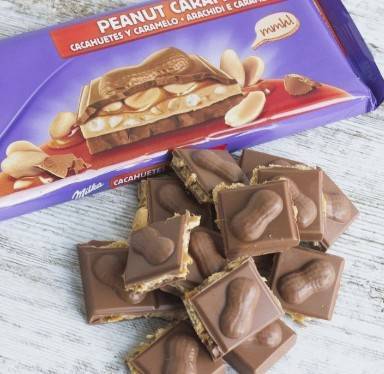 Product Milka caramel peanut 