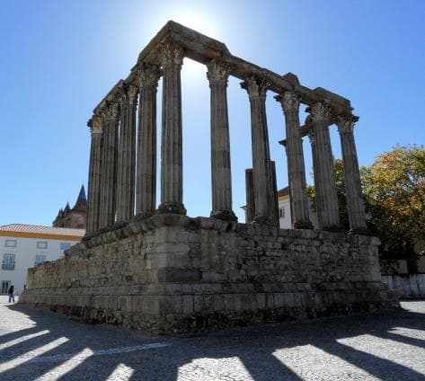 Lugar Templo romano de Évora