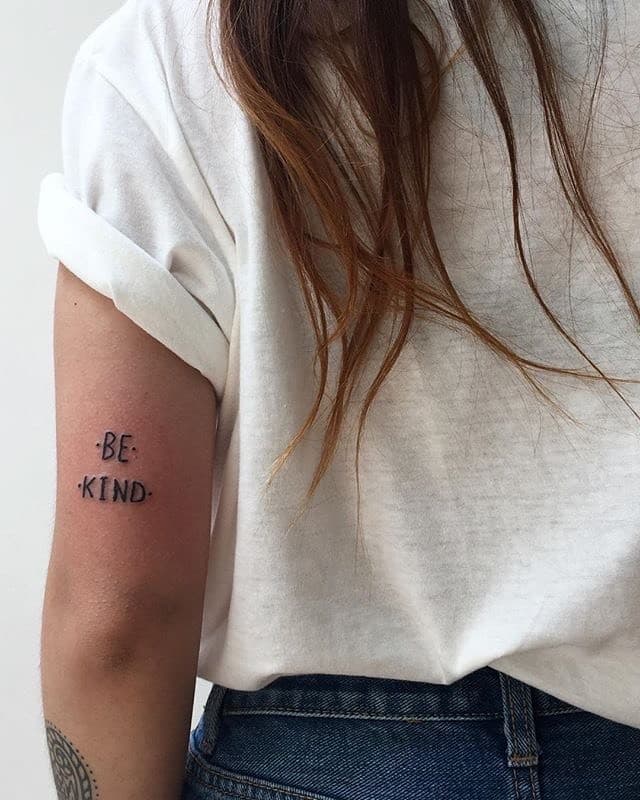 Fashion Be kind tatto