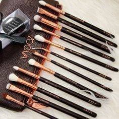 Belleza Set 12 Face Brushes by ZOEVA