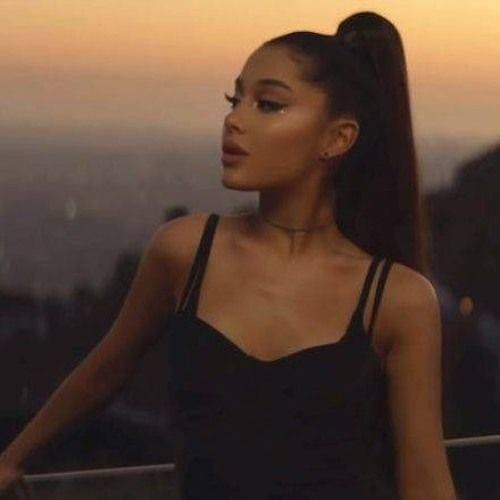 Canción Ariana Grande - break up with your girlfriend