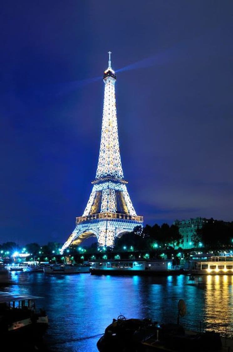 Lugar Torre Eiffel, París Francia