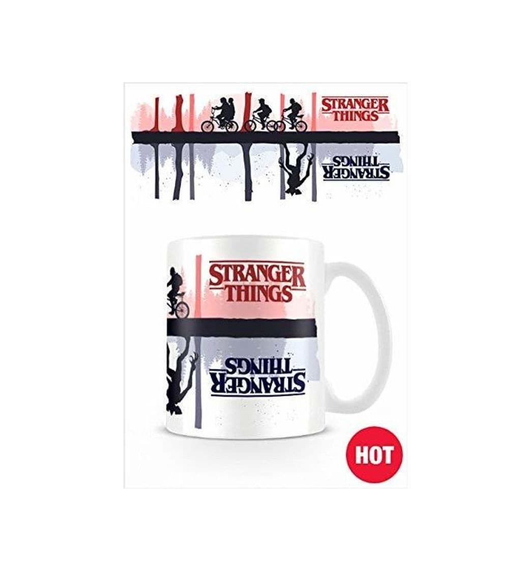 Home Pyramid International SCMG25280 TAZA TERMOCOLORA STRANGER THINGS UPSIDE DOWN