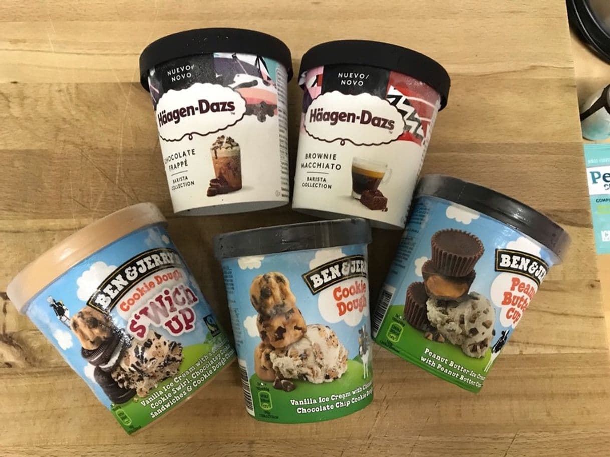 Book Ben & Jerrys Ice Cream & Dessert