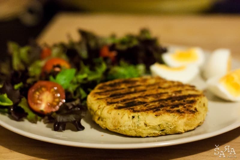 Product Hambúrguer de grão e bacalhau