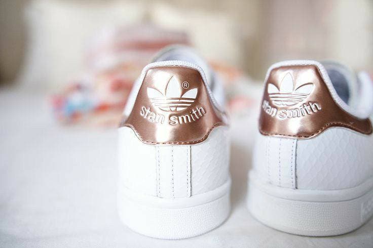 Product Adidas Sneakers 