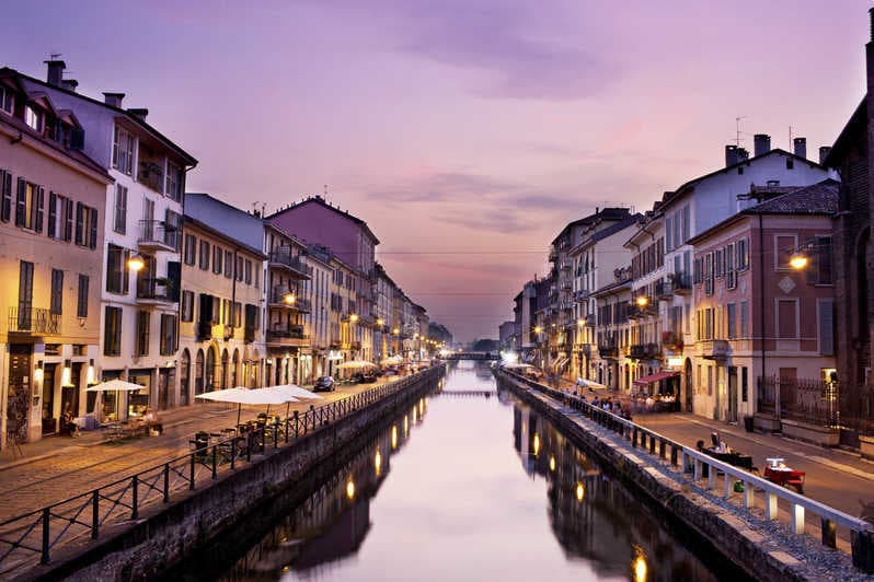 Place Navigli