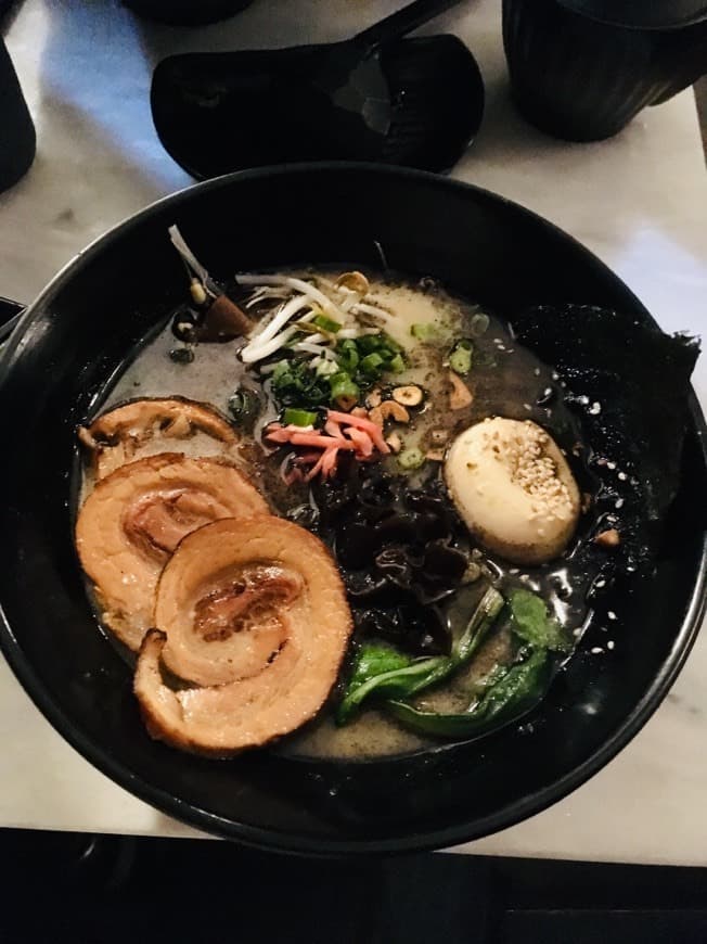 Restaurantes KOPPU RAMEN + IZAKAYA