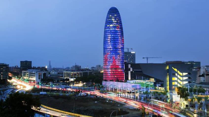 Place Torre Agbar, Barcelona