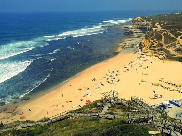 Place Praia de Ribeira d'Ilhas