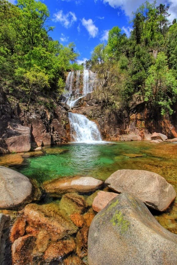 Place Cascata do Tahiti