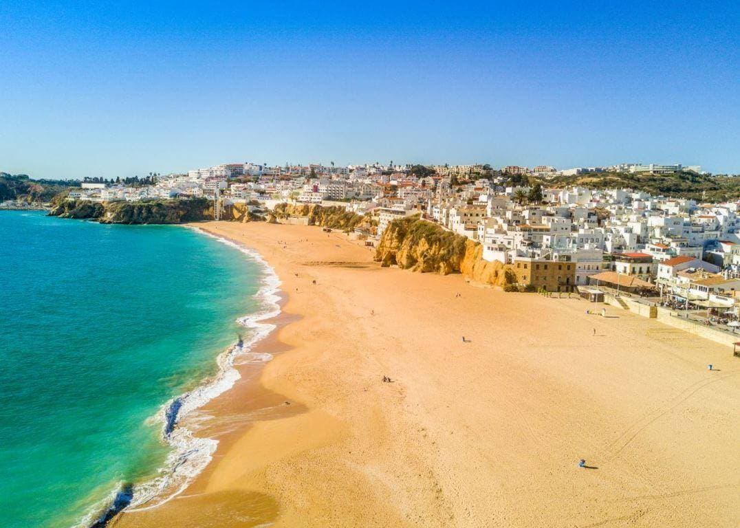 Place Praia dos Pescadores de Armação de Pêra