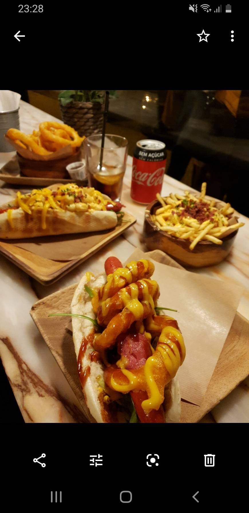 Restaurants Frankie Hot Dogs