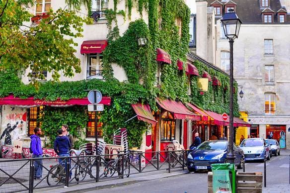 Place Le Marais