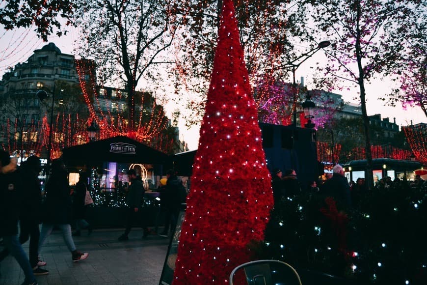 Place Avenue des Champs-Élysées