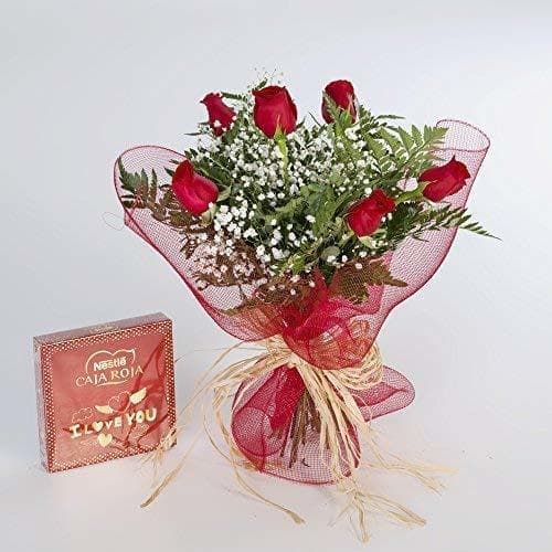 Producto REGALAUNAFLOR-Ramo de 6 rosas rojas naturales y bombones FLORES FRESCAS-ENTREGA EN 24