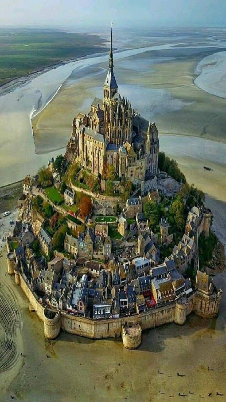 Place Mont Saint-Michel