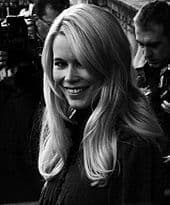 Moda Claudia Schiffer - Wikipedia