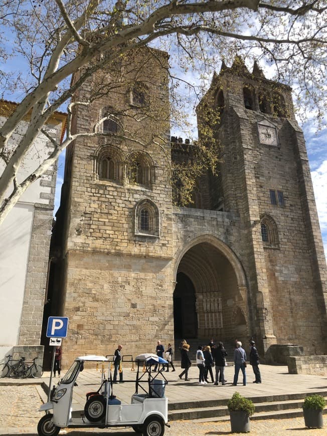 Place Catedral de Évora