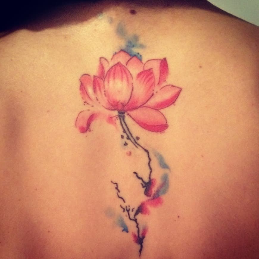 Fashion Lotus flower tattoo 